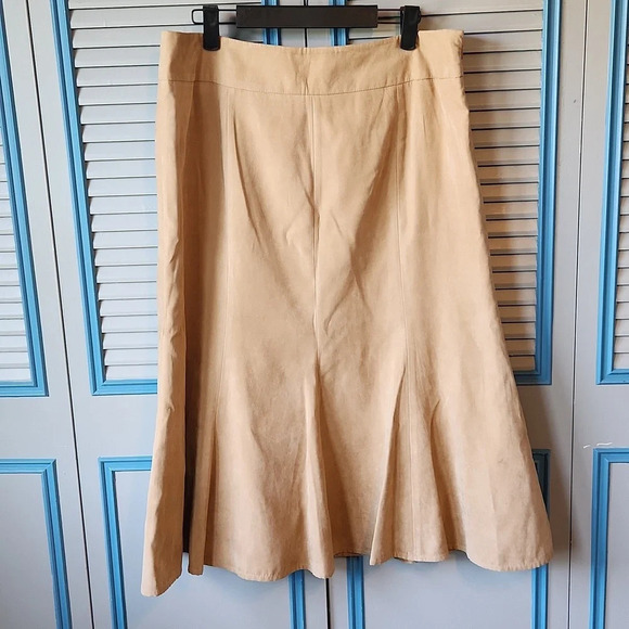 Bernard chaus Tan A Line Skirt - Picture 2 of 8